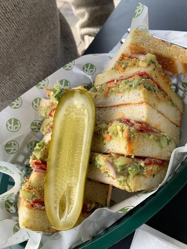 California Club Sandwich (Vegetarian)